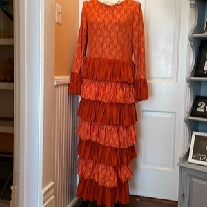 Maxi dress with ruffle bottom